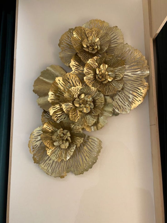 Elegant Gold Flower Wall Art Sculpture
